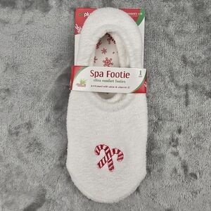 White Spa Footie with Candy Cane Design